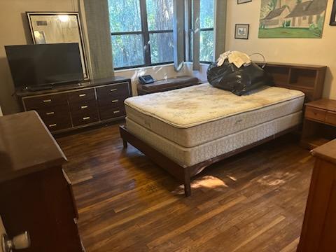 Bedroom after cleaning